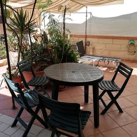 The Roof Garden Maisonette Marsaskala Exteriör bild