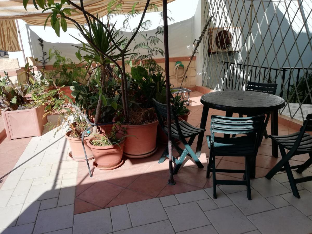The Roof Garden Maisonette Marsaskala Exteriör bild