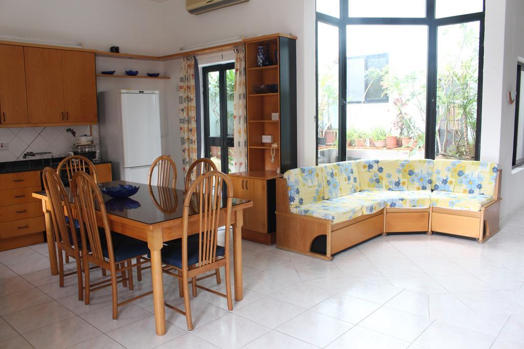 The Roof Garden Maisonette Marsaskala Exteriör bild